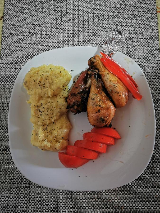 Jugul Taranului Agropensiune Polovragi, Gorj Villa Luaran gambar