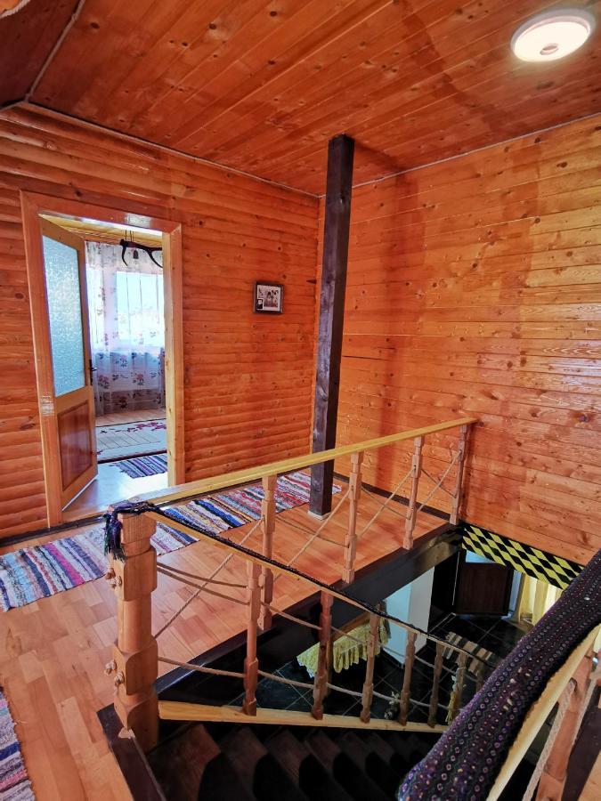 Jugul Taranului Agropensiune Polovragi, Gorj Villa Luaran gambar